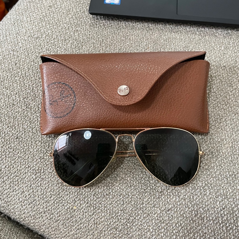 Ray-Ban Aviator Classic Sunglasses POLARIZED